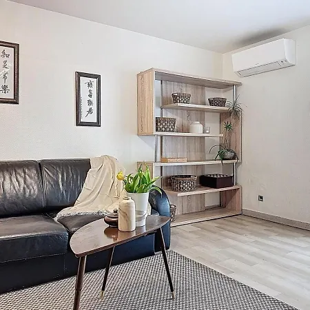 One Bedroom With Terrace , Port De , Ideal Location * Νίκαια
